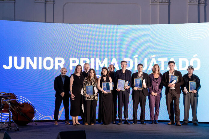 MBH_Bank_Junior_Prima_2025_02