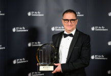 VERES TIBOR A WALLIS CSOPORT ALAPÍTÓJA AZ EY AZ ÉV ÜZLETEMBERE