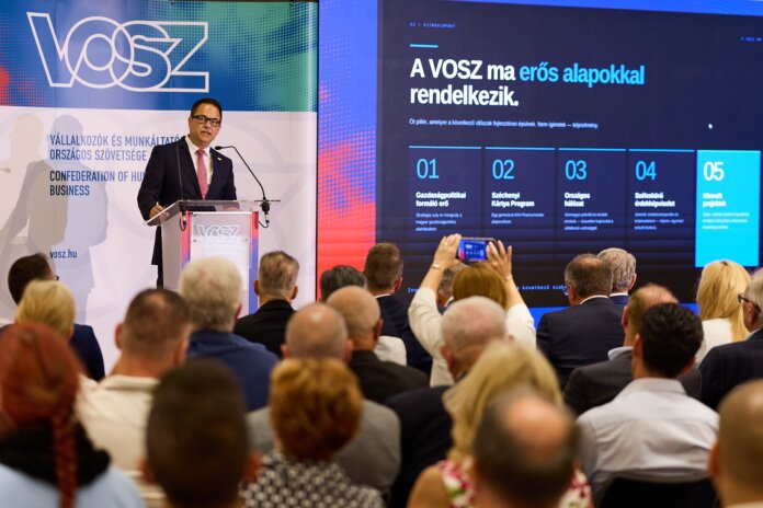 VOSZ_Gazsi Attila_új elnök