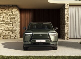 ÉRKEZIK A LEXUS TZ