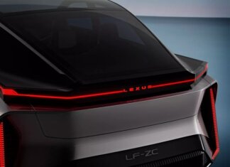 A LEXUS TÖRÖLTE ÚJ ZÁSZLÓSHAJÓJÁT