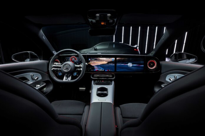 Mercedes-AMG-CLA-4MATIC (3)