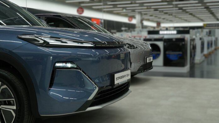 Geely_Schiller_MediaMarkt7
