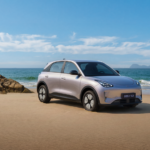 LEGÖRDÜLT A GYÁRTÓSORRÓL AZ 1 MILLIOMODIK GEELY E2